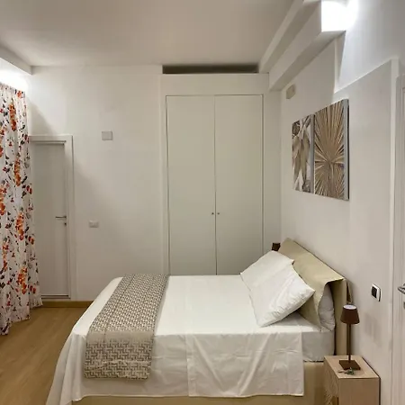 Domus San Martino Bed & Breakfast Naples Exterior photo